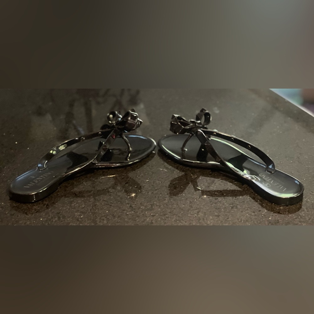Valentino Black Rockstud Tonal Sandals - Picture 10 of 13